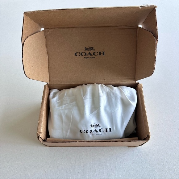 COACH Faded Blue Pillow Tabby Leather Shoulder Bag - Picture 3 of 3